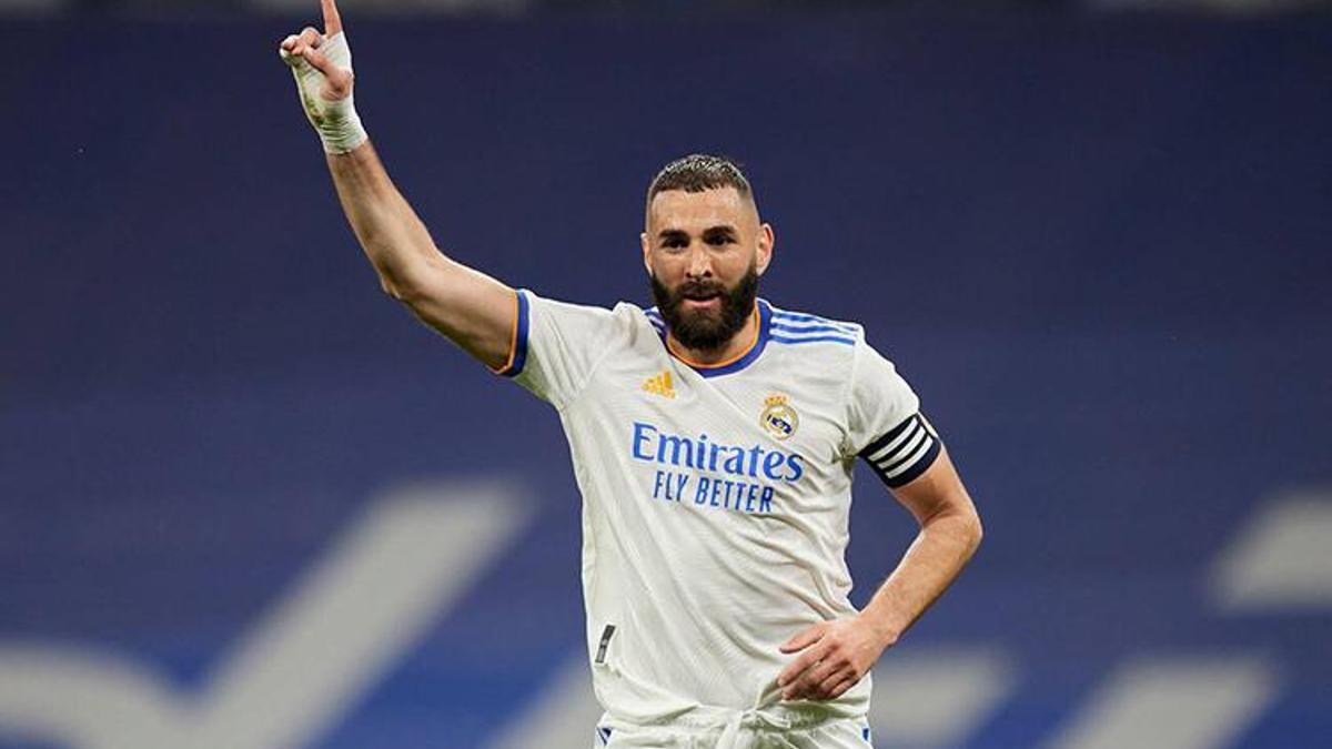 Ballon dor ödülünü alan Karim Benzema kimdir? Karim Benzema hangi takımda oynuyor? Karim Benzema kaç yaşında, nereli?