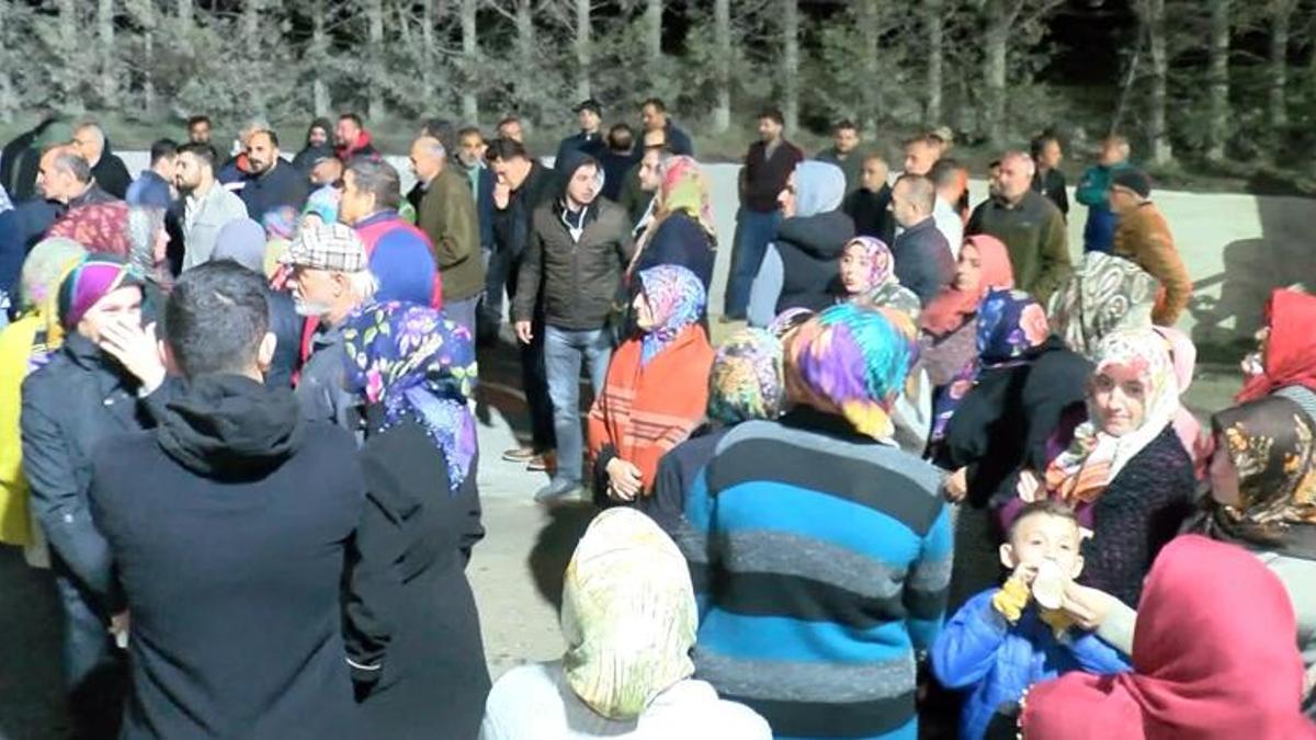 İstanbul'da bir ilçe sokağa döküldü! Kıyamet koptu sandılar