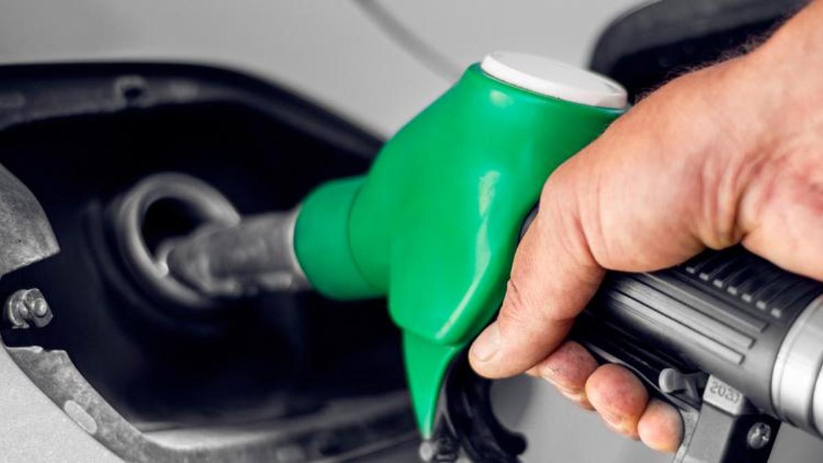 Akaryakıt fiyatlarında son dakika gelişmesi! Benzine indirim