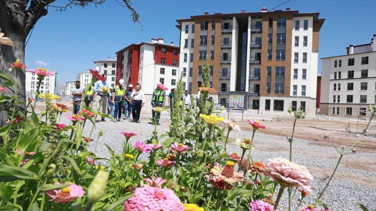 Cumhuriyet tarihinin en büyük sosyal konut projesi yabancı basında