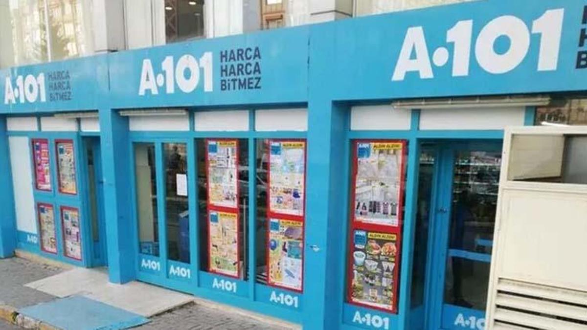 A101 aktüel ürünler 20 Ekim kataloğu! Bu Perşembe A101 kataloğu 20 Ekim 2022'de indirimli ürünler neler, TV, koltuk, puflu köşe takımı, buzdolabı ne kadar?