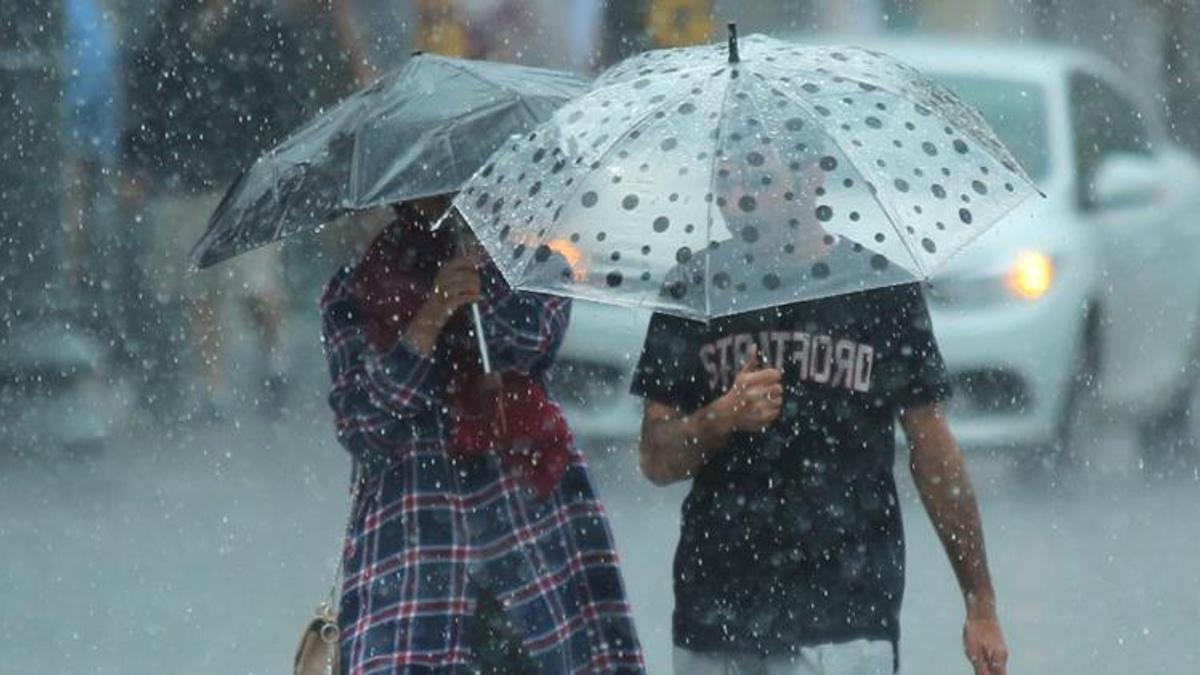 Kar yağışı ile ilgili son dakika açıklaması! Meteoroloji ve uzman isim gün gün duyurdu, sıcaklık 7 dereceye düşecek