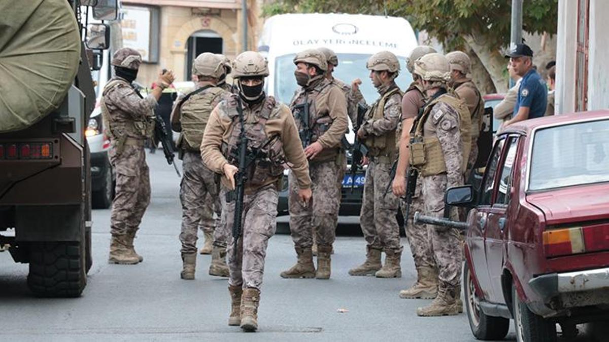 Gasp şüphelileri ateş açıp 3 polisi yaraladı! 1'i ölü ele geçirildi