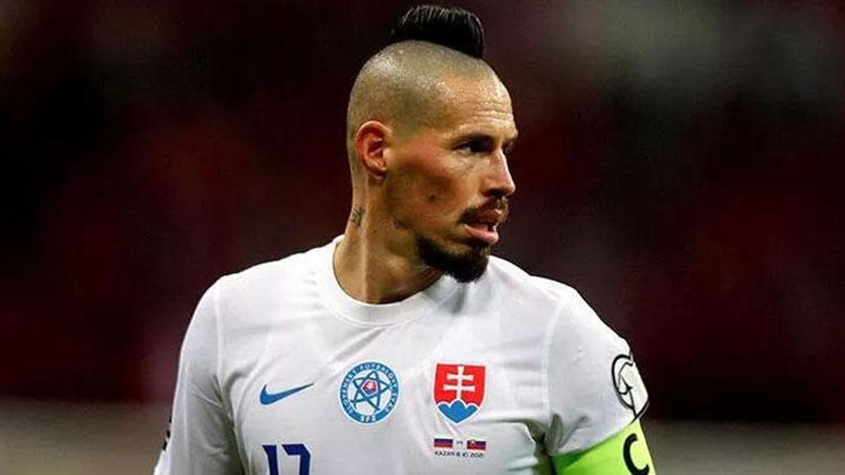 Trabzonspor taraftarı durdu Slovaklar durmadı! 'Sakın...'