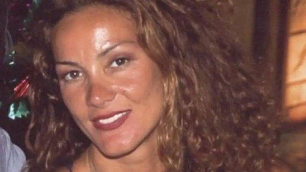 Oyuncu Sinem Üretmen hayatını kaybetti!