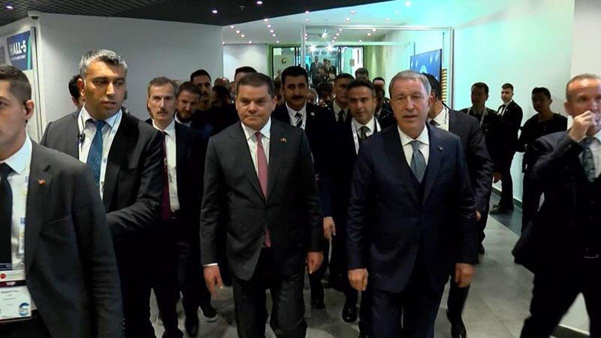 Bakan Akar, Libya Başbakanı ve Savunma Bakanı Dibeybe ile görüştü