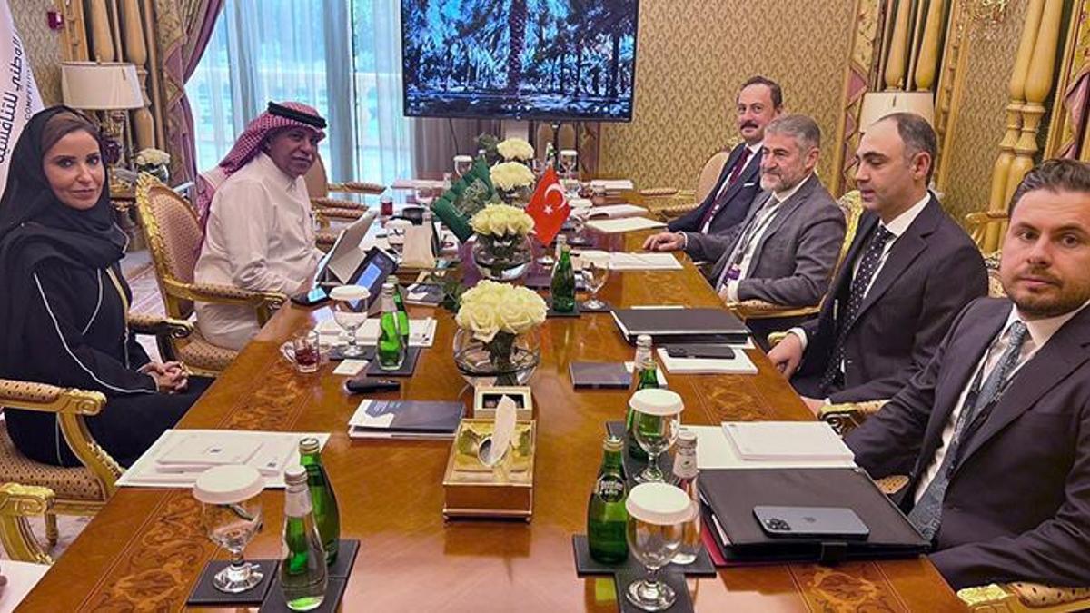 Bakan Nebati: Yatırımcıların Türkiye’ye olan ilgisinin artarak devam ettiğini görmek bizi memnun etti