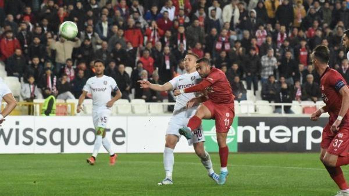 Sivasspor, Avrupa'da turu garantiledi
