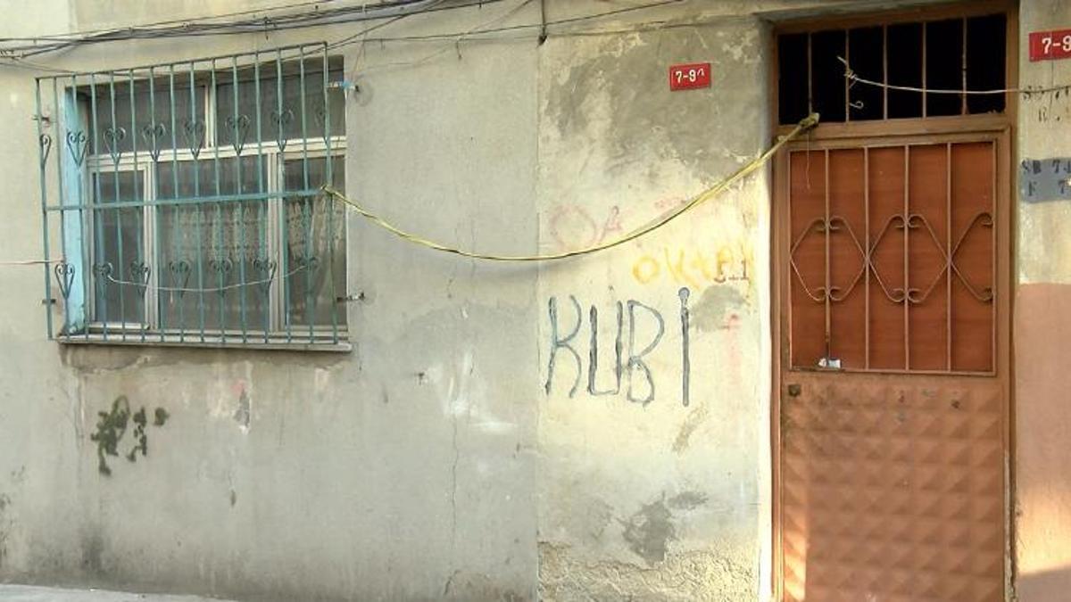 4 bin liraya kiralık daire bulduğu için sevindi, fotoğrafları görünce ev sahibini engelledi!