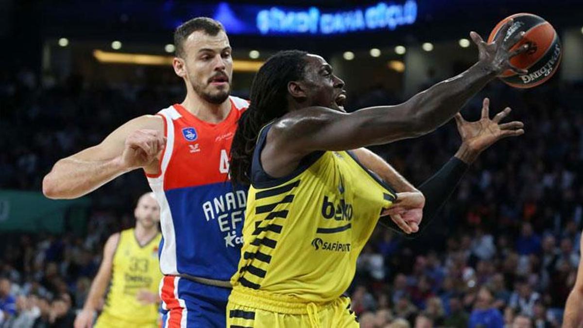EuroLeague'de Fenerbahçe Beko Anadolu Efes'i 88-79 mağlup etti