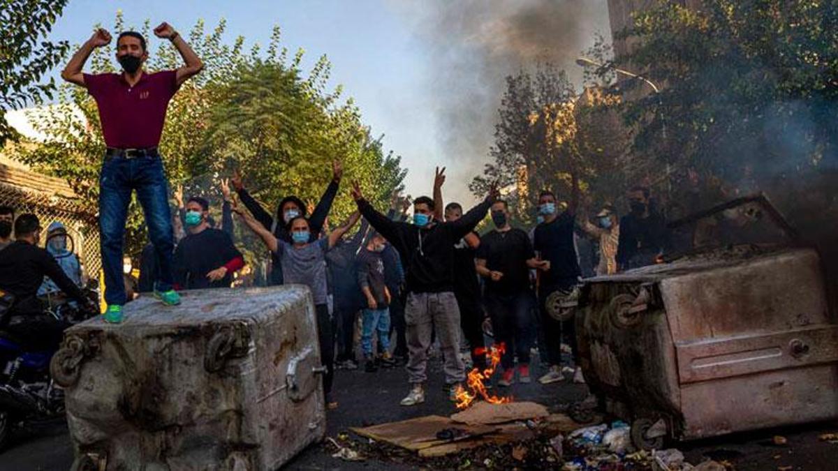 İran’ın Zahidan kentindeki protestolarda 2 kişi öldü
