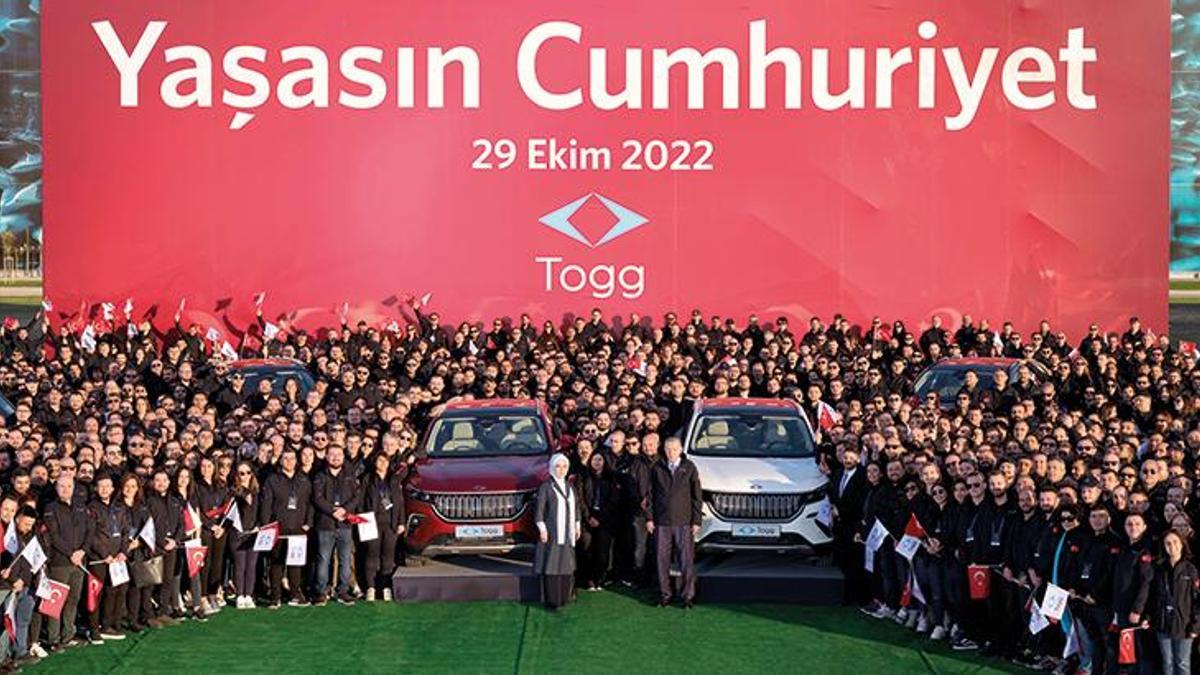 Togg sahneye çıktı! Açılışa o fotoğraf damga vurdu