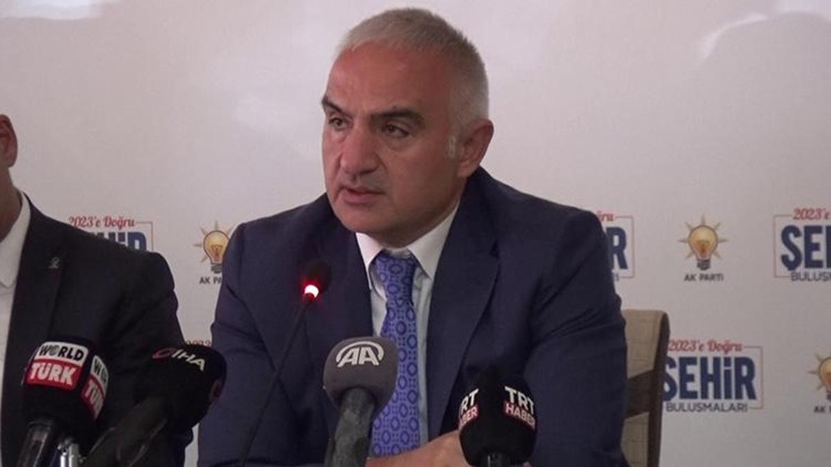 Bakan Ersoy: 50 milyon turist hedefimizi yukarı doğru revize ederiz