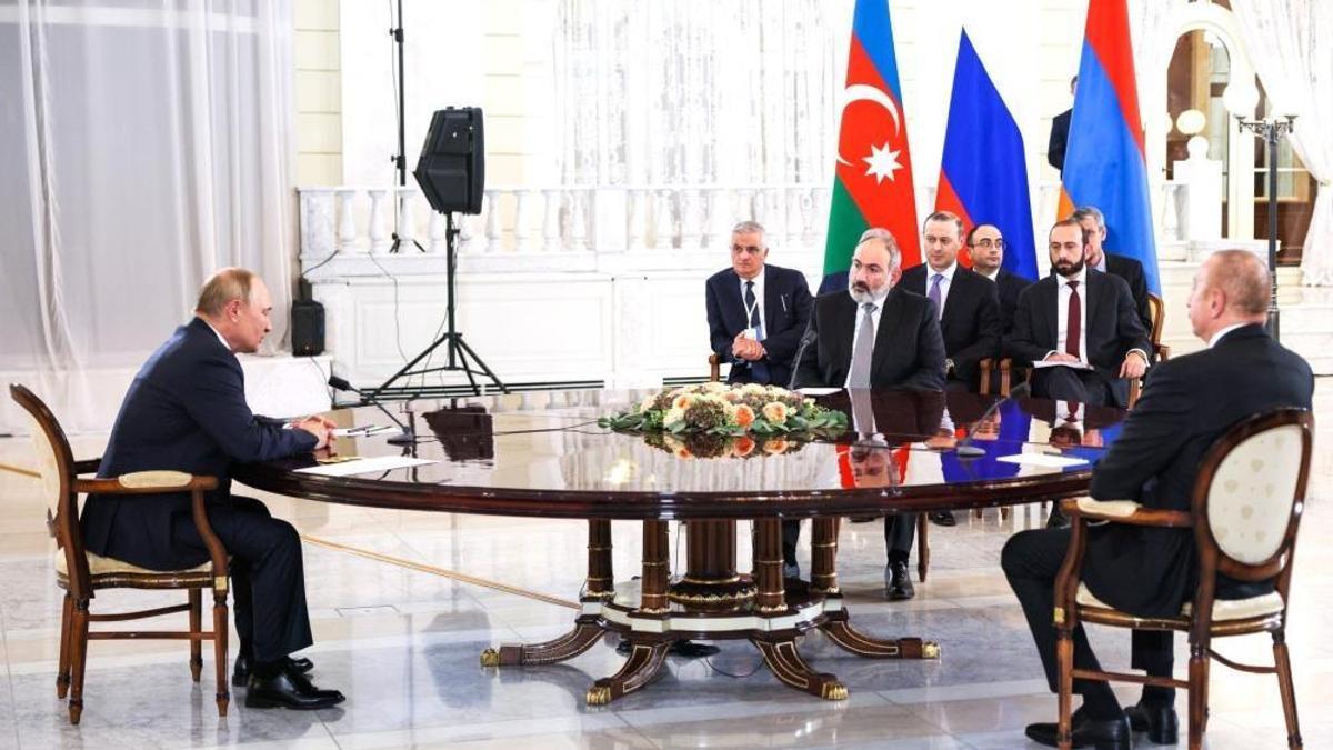 Rusya, Azerbaycan ve Ermenistan’dan ortak bildiri