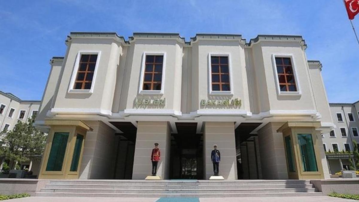 İçişleri: İkna çalışmasıyla Cezayir'den getirilen terörist teslim oldu