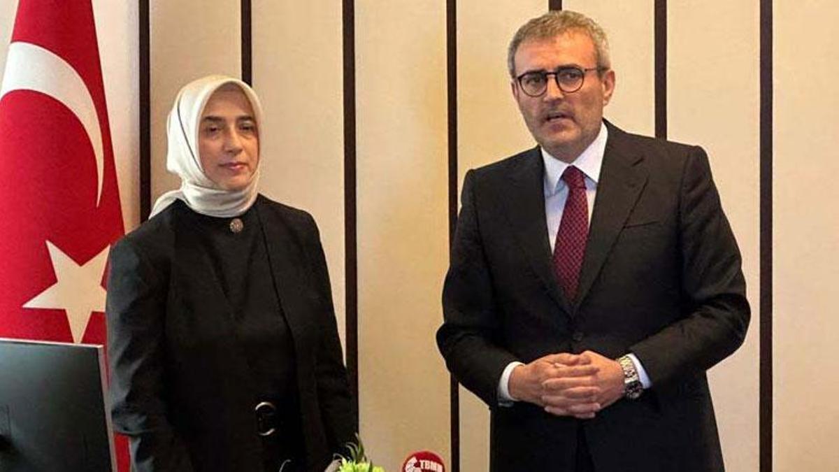 Mahir Ünal, grup başkanvekilliği görevini Özlem Zengin'e devretti