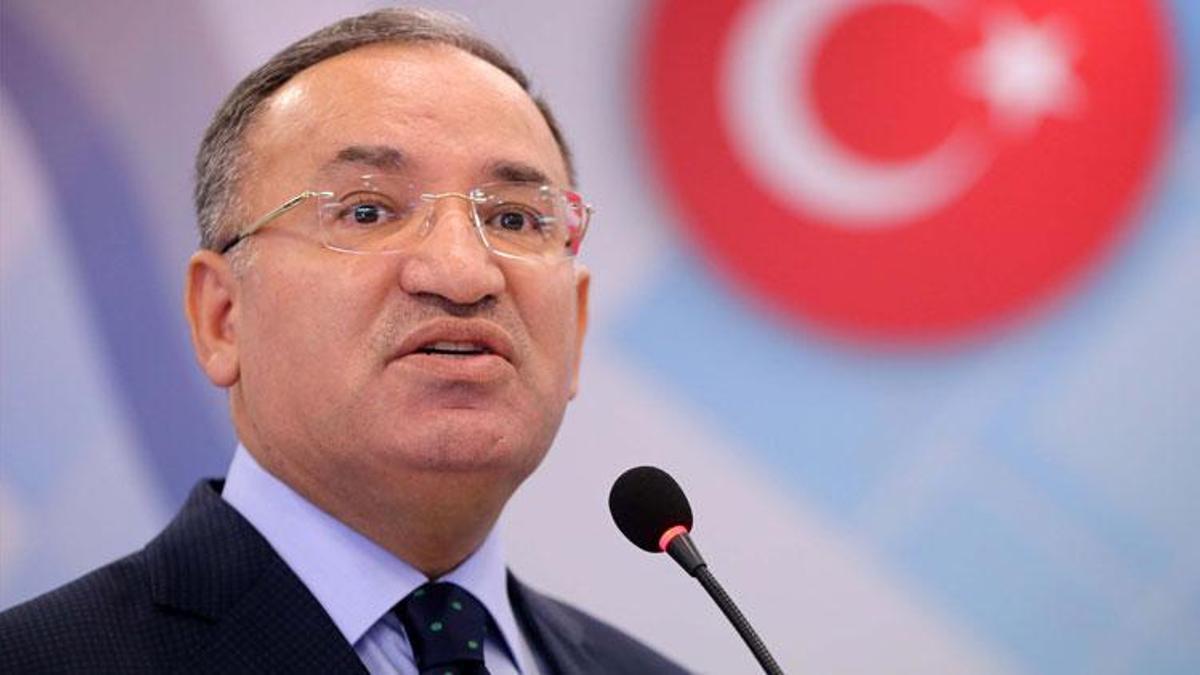 AK Parti'den siyasi parti gruplarına 'anayasa değişikliği teklifi' ziyareti
