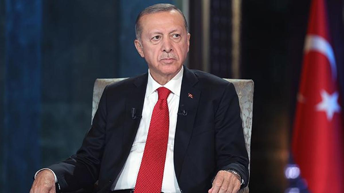 Cumhurbaşkanı Erdoğan canlı yayında açıkladı! TOGG, EYT, asgari ücret...