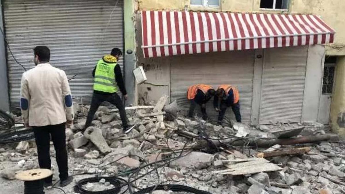 İzmir depreminde ölen var mı? Depremdeki yaralıların sağlık durumu nasıl? İzmir depremi ölen sayısı