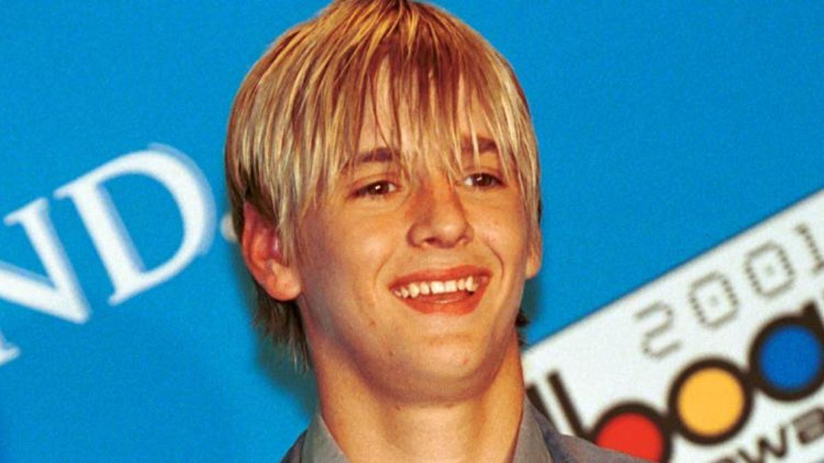 Rap şarkıcısı Aaron Carter küvette ölü bulundu!