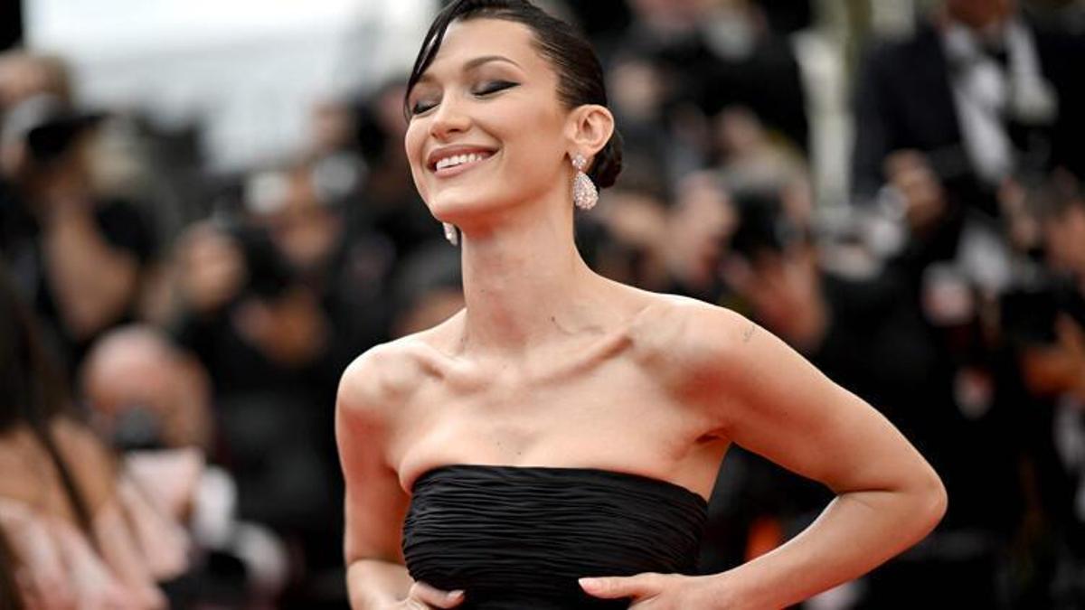 Bella Hadid hastanelik oldu! Sırtını görenler şoke oldu