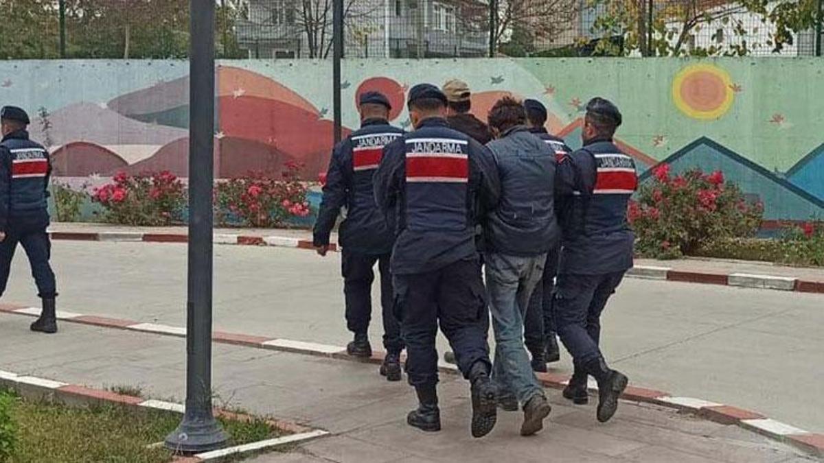 Bulgar polisin öldürülmesinde şüpheli 2 kardeş, ormanda yakalandı