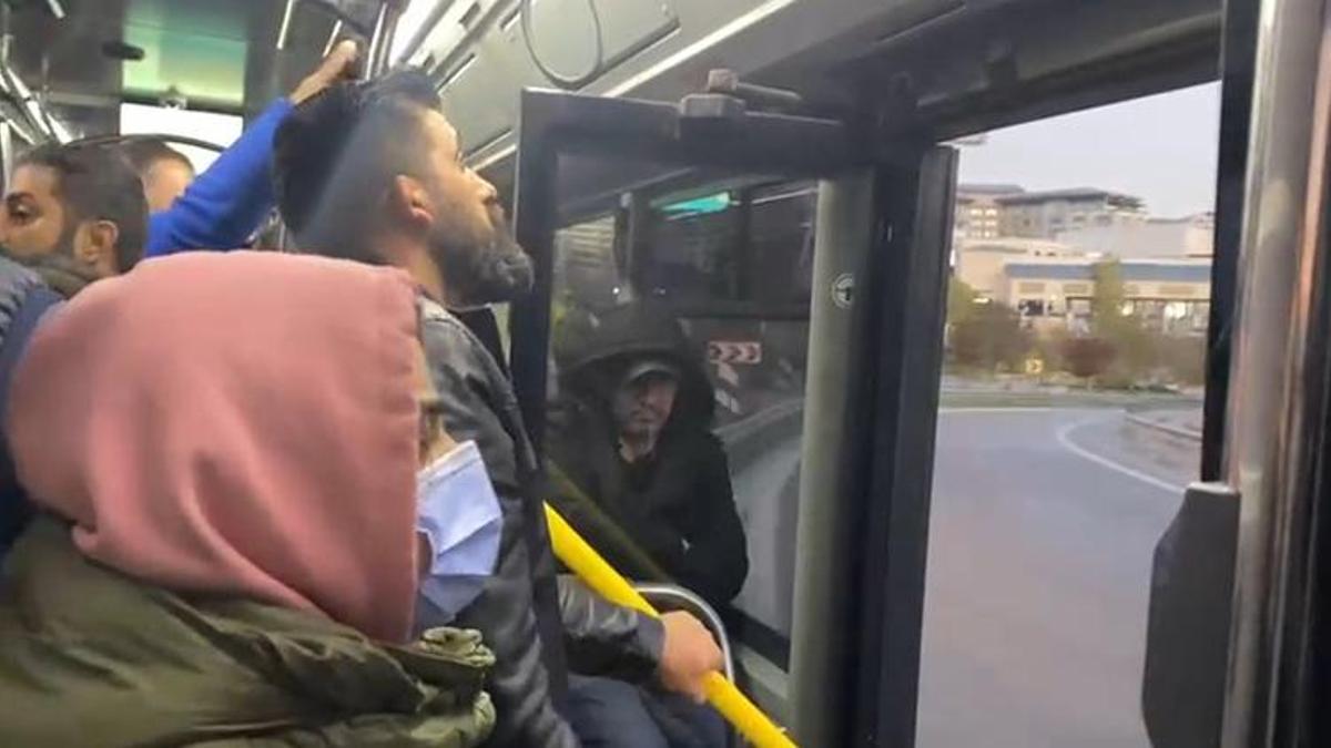 Kadıköy’de yolcu dolu İETT otobüsünde korku dolu anlar