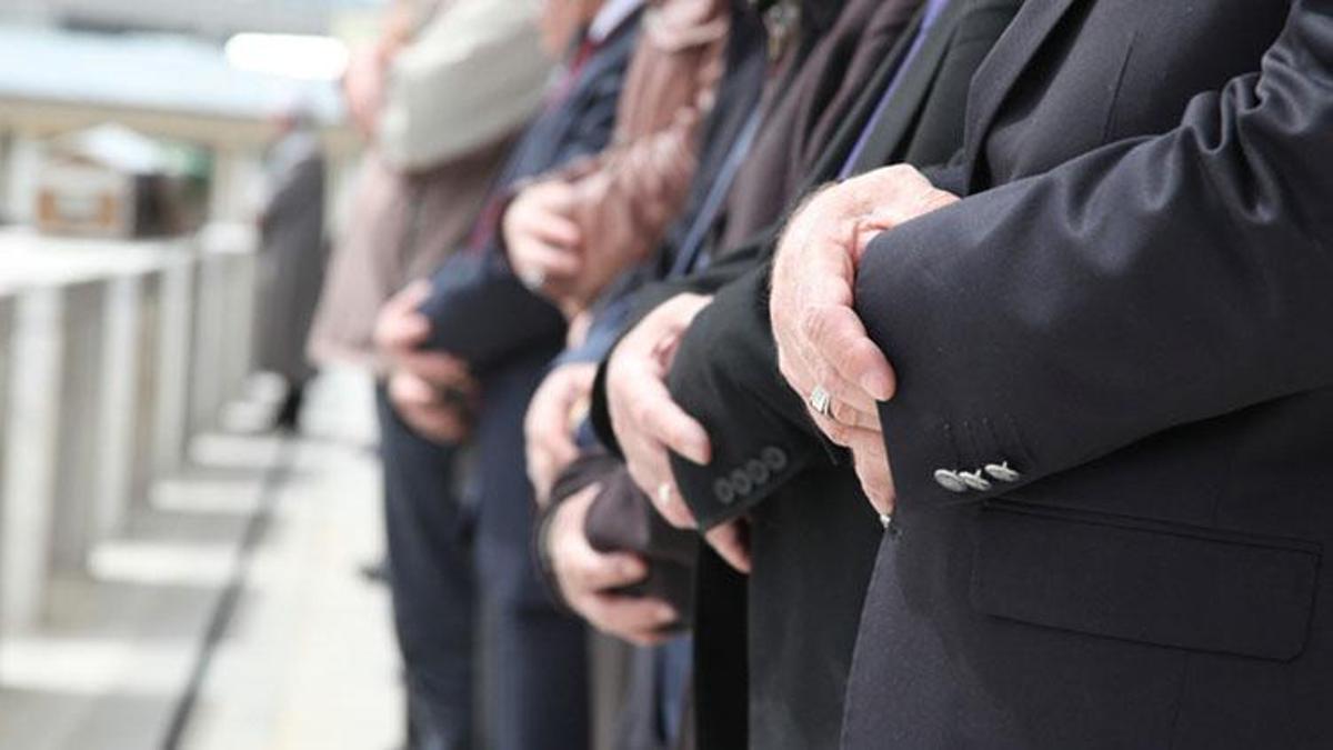 Gıyabi cenaze namazı nedir? Gıyabi cenaze namazı nasıl ve neden kılınır? Dilek Ertek için gıyabi cenaze namazı kılınacak mı?