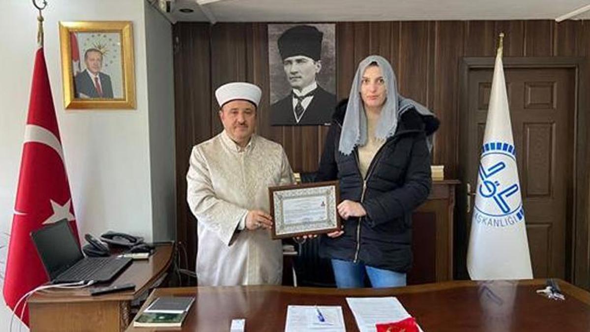 Polonyalı Monika Joanna Sosnowska, Karabük'te Müslüman oldu