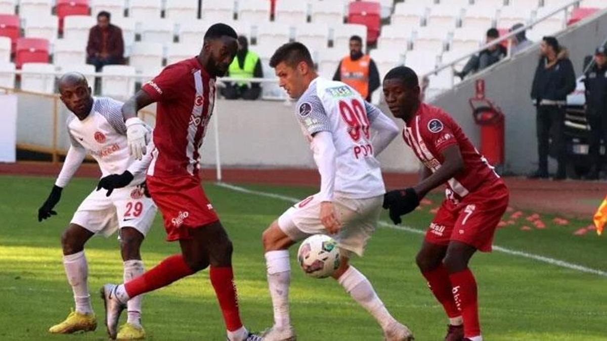 Rıza Çalımbay'ı istifaya sürükleyecek skor!