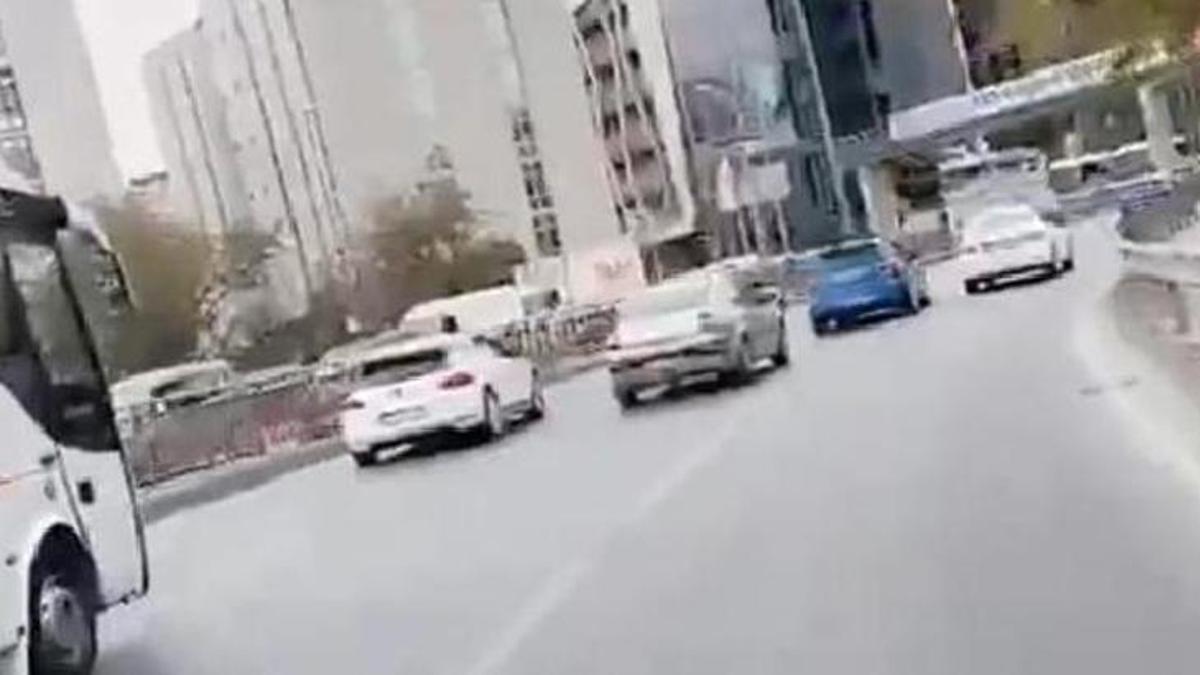 Trafikte tehlikeli anlar! Makas atıp sosyal medyada paylaştılar