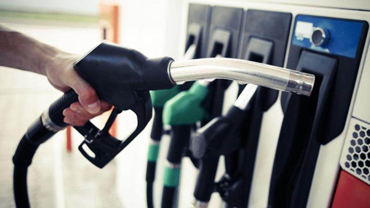 Akaryakıtta indirim! Benzinde indirim var mı? Motorin fiyatları ne oldu? (15 Kasım 2022)