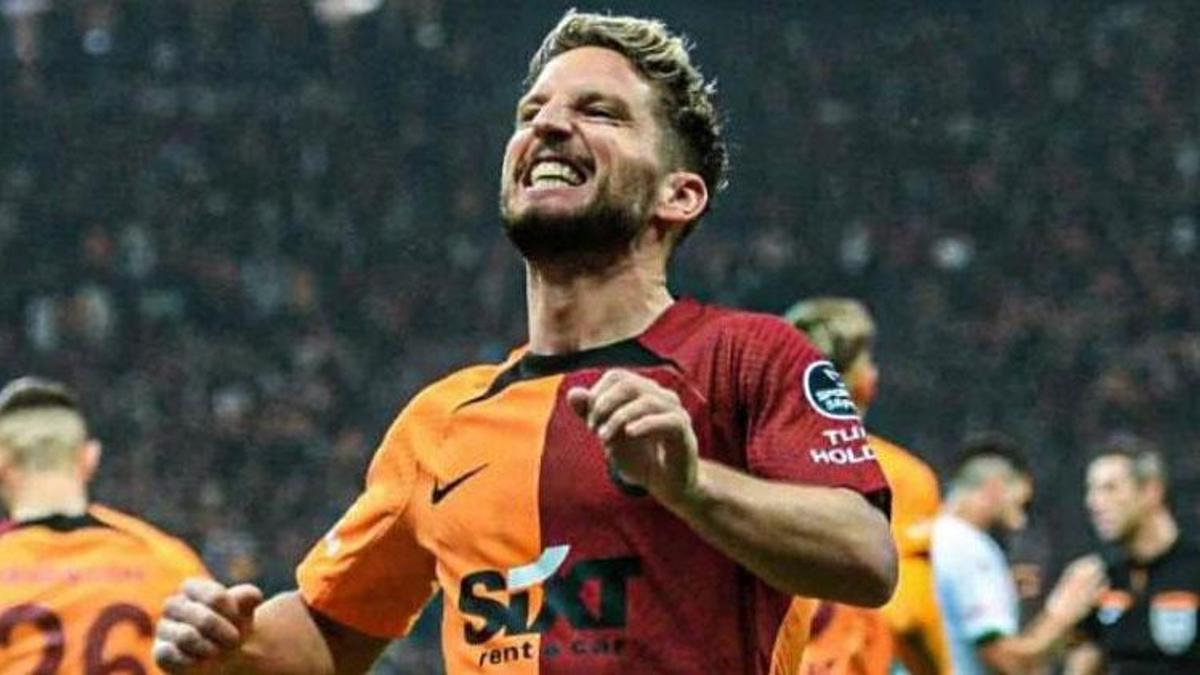 Mertens Katar'a gitti ama aklı hala Galatasaray'da