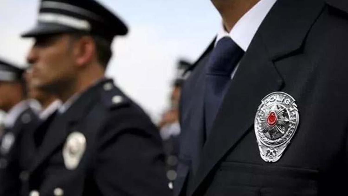 Vakıfbank polis promosyonu yattı mı? Polis maaş promosyonu ne zaman yatacak? EGM2022 polis promosyon ödemeleri