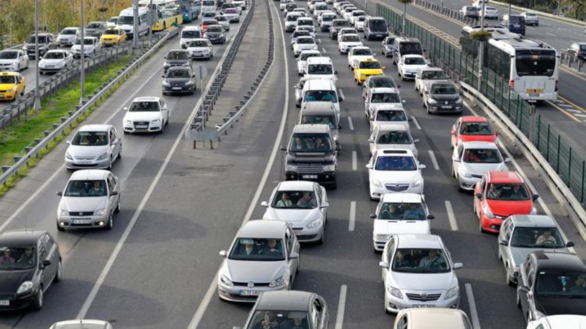 Araç sahipleri için yeni dönem! Yüzde 50 indirim hakkı, sistem değişiyor
