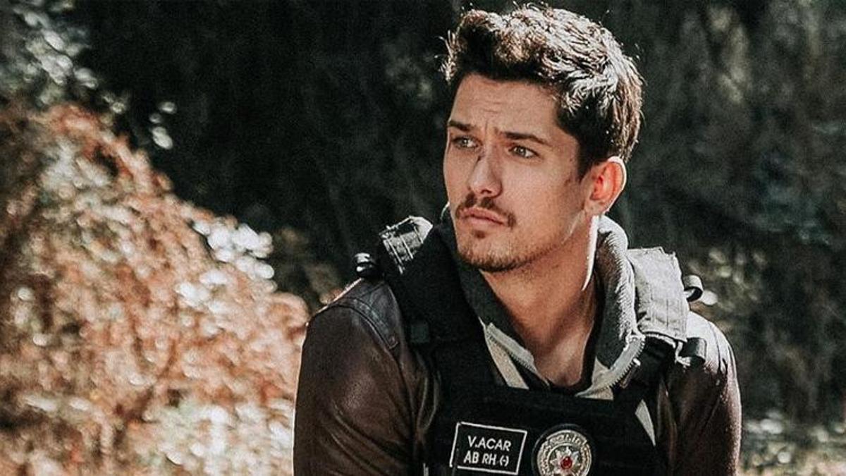 Arka Sokaklar'ın Volkan Komiseri Boğaç Aksoy'dan haber var!
