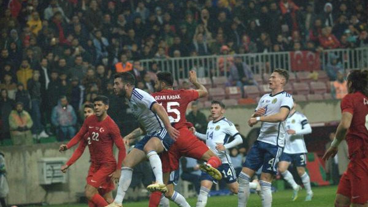 Türkiye, İskoçya'yı 2-1 mağlup etti