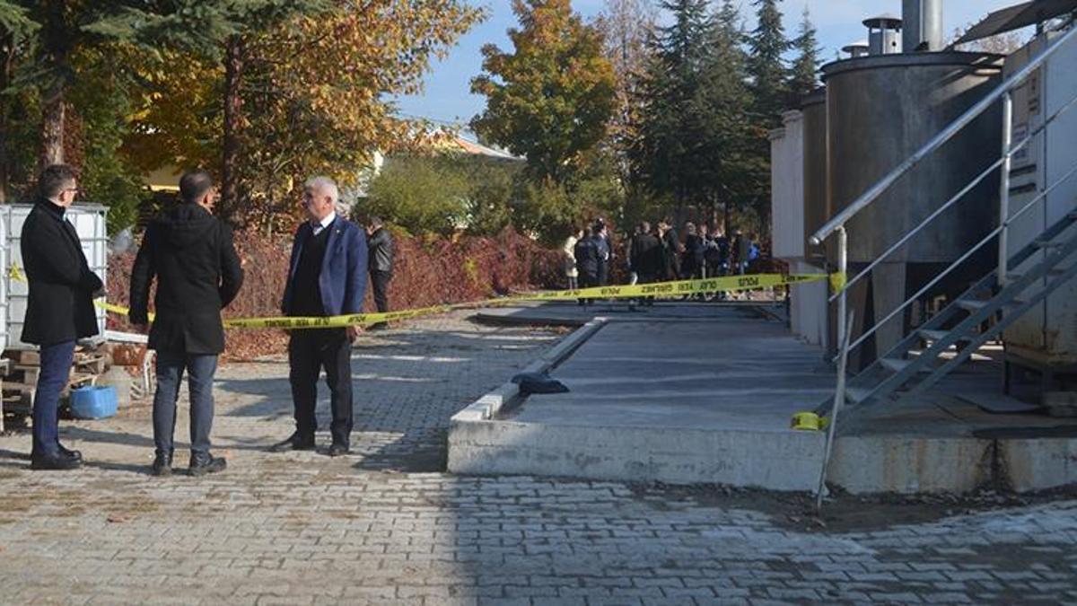Yağ fabrikasındaki kuyuya düştüler! 6 işçi hastaneye kaldırıldı