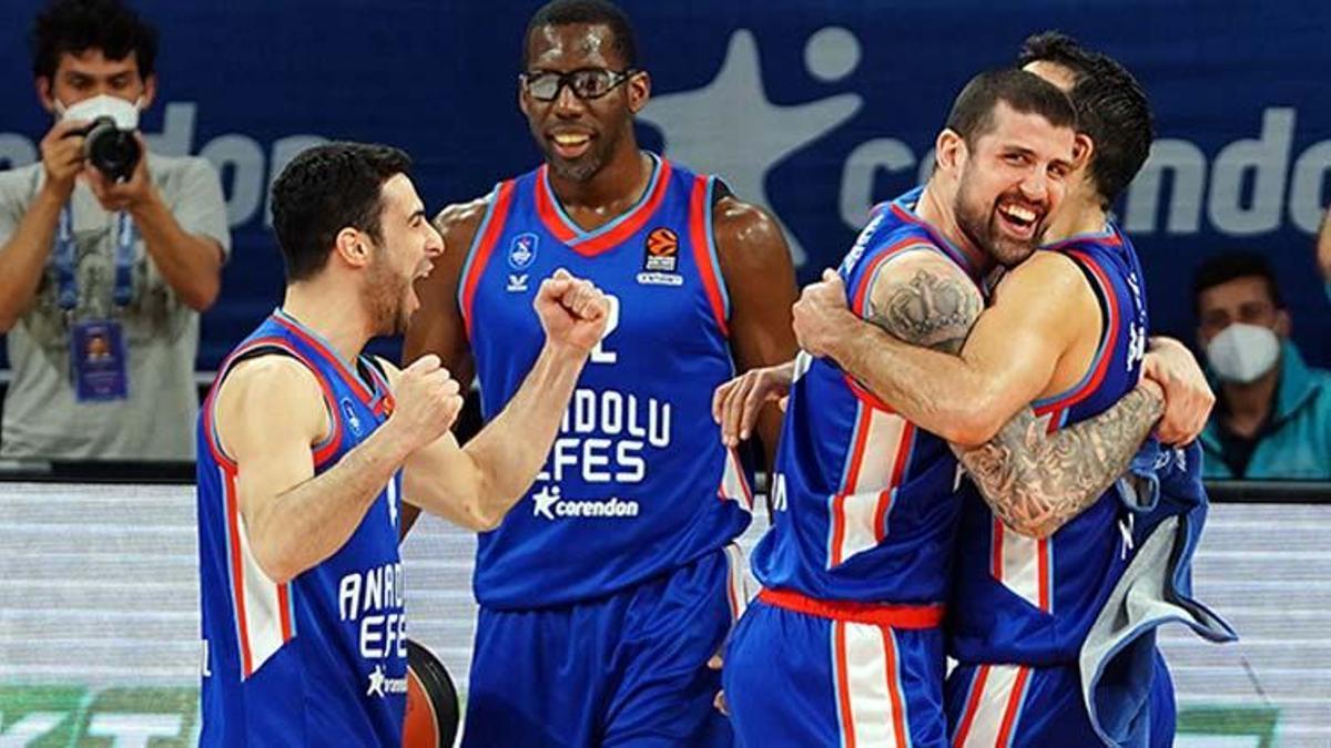 THY Euroleague | Anadolu Efes Barcelona maçı saat kaçta, hangi kanalda canlı izlenecek? Maç ne zaman yayınlanacak?