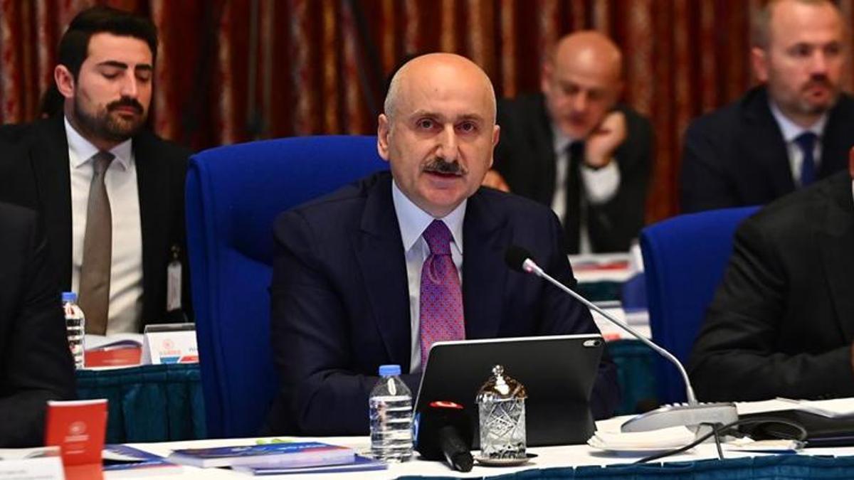 Bakan Karaismailoğlu: Ankara-Sivas hızlı tren hattı bittiğinde seyahat süresi 2 saate düşecek