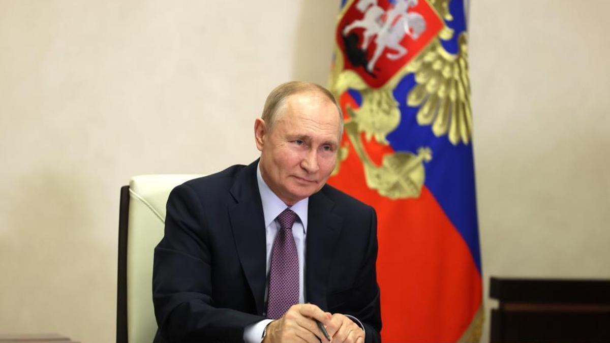 Putin: Aliyev ve Paşinyan ile üçlü görüşme yapmayı başardık