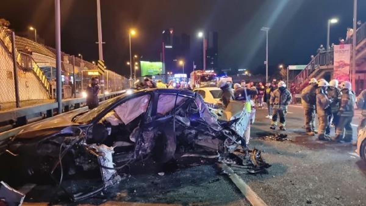 İstanbul'da 15 aracın karıştığı zincirleme trafik kazası yaşandı, çok sayıda yaralı var