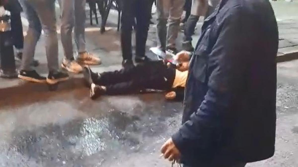 Fatih'te 16 yaşındaki Kendal, husumetlilerin saldırısında rast gelen kurşunla öldü