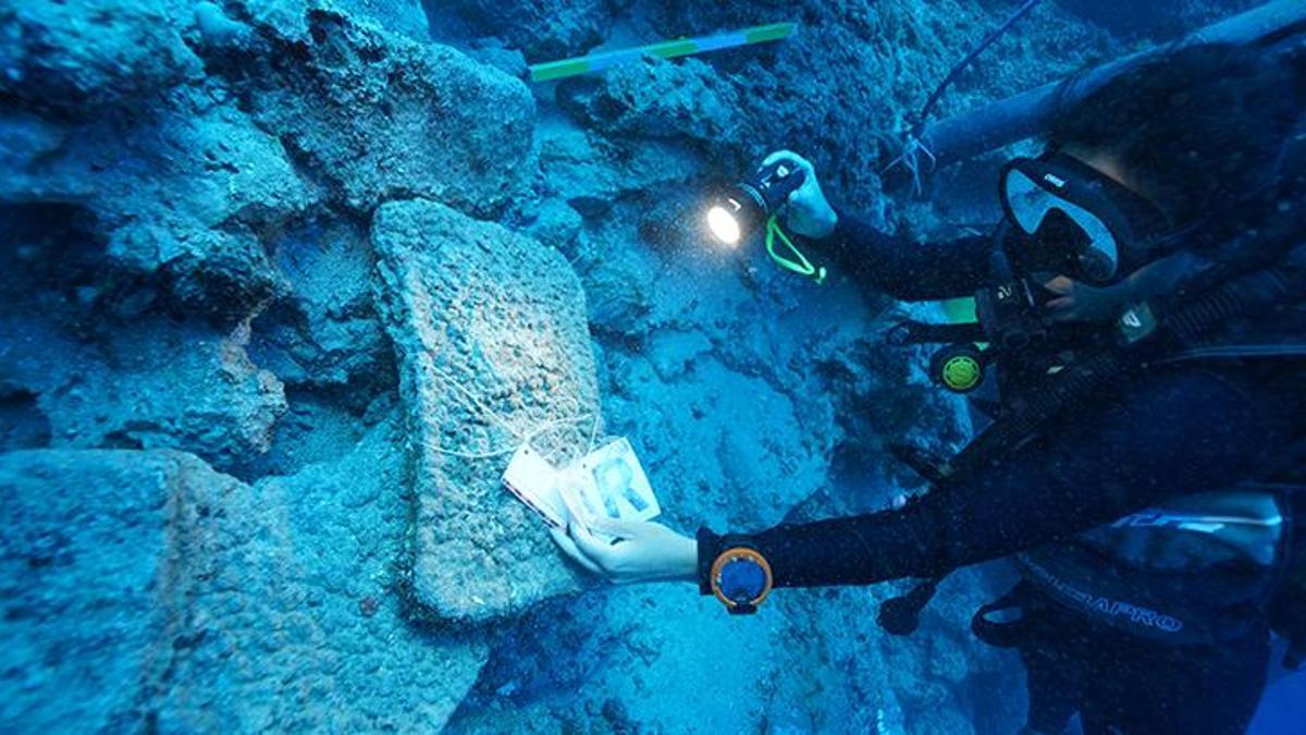 Tunç Çağı batığında 3 bin 600 yıllık kurşun ağırlıklar bulundu