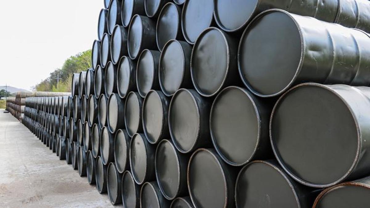 Petrol fiyatlarında Venezuela etkisi! Hızlı düşüş başladı