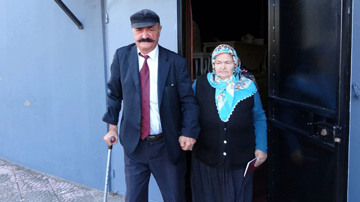 Huzurevinde nikah: İkinci bahara yelken açtılar