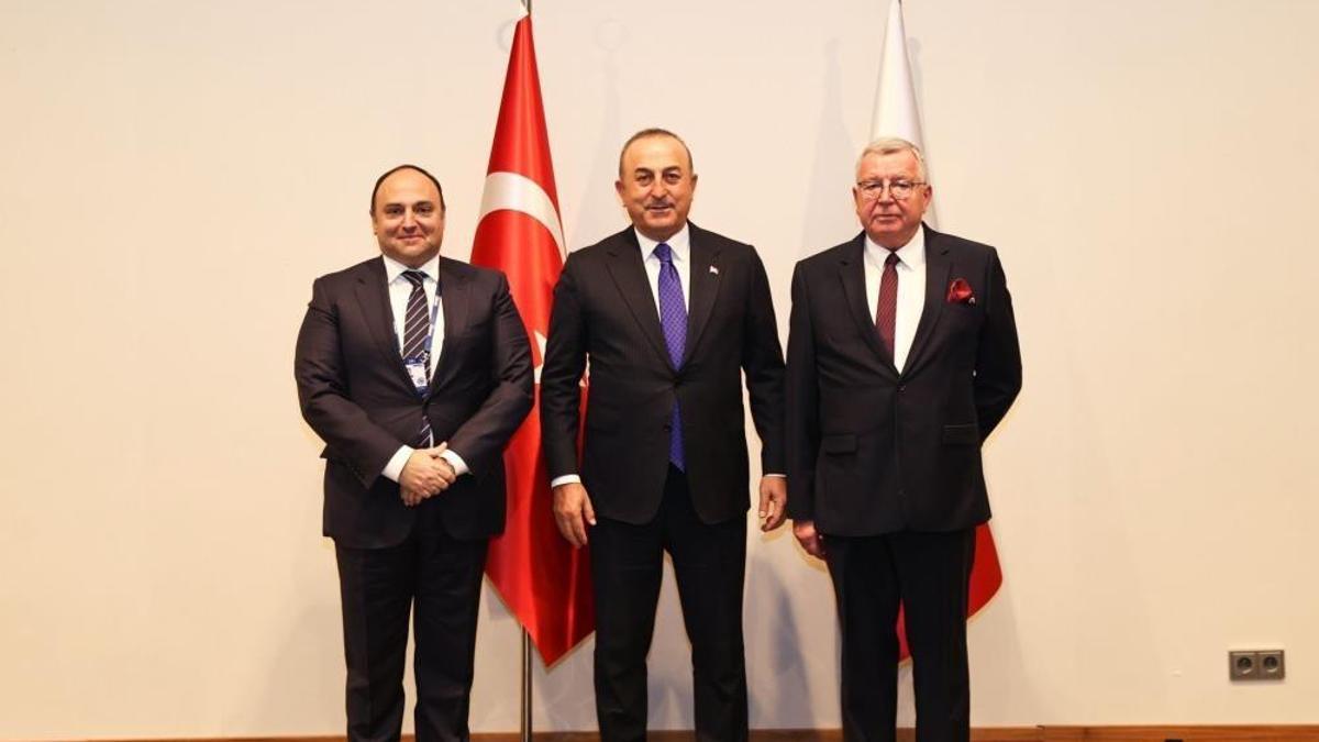 Bakan Çavuşoğlu: Savaşın etkilerini en çok Polonya ve Türkiye gibi bölge ülkeler hissediyor
