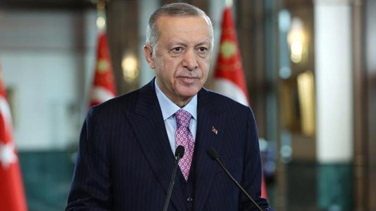Beştepe'de Erdoğan başkanlığında Anayasa toplantısı