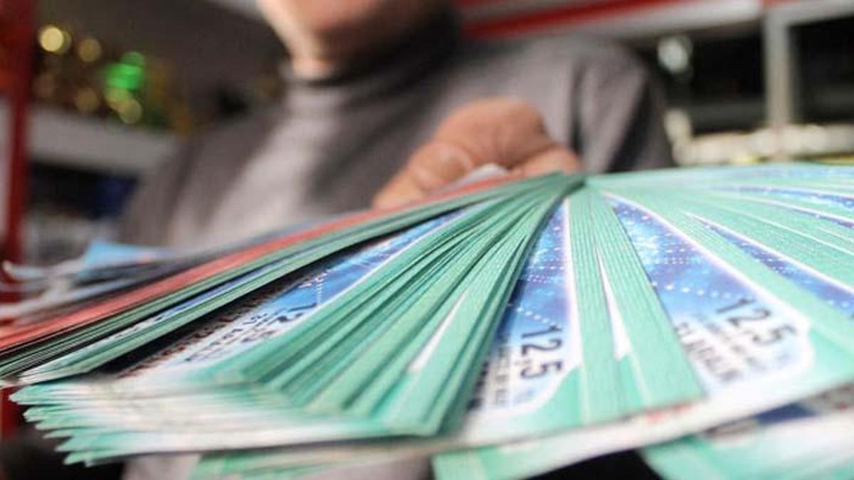 Yılbaşı bileti ne kadar? Milli Piyango çeyrek, yarım, tam bilet fiyatları belli oldu.