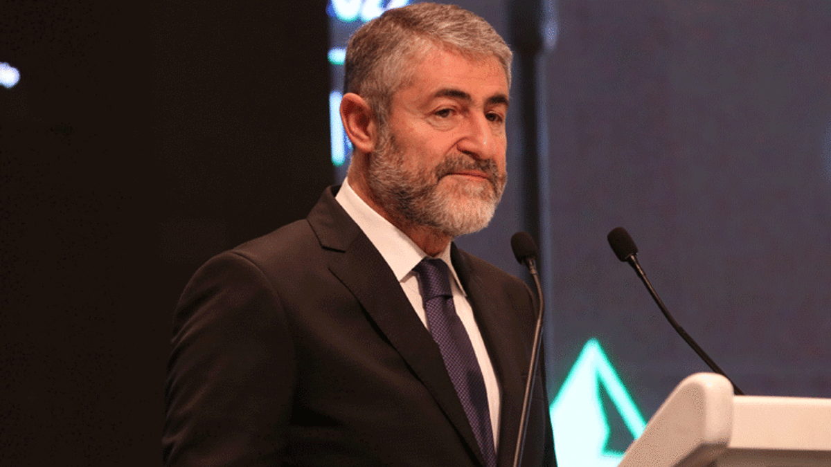 Bakan Nebati'den flaş ithal ekonomist açıklaması!